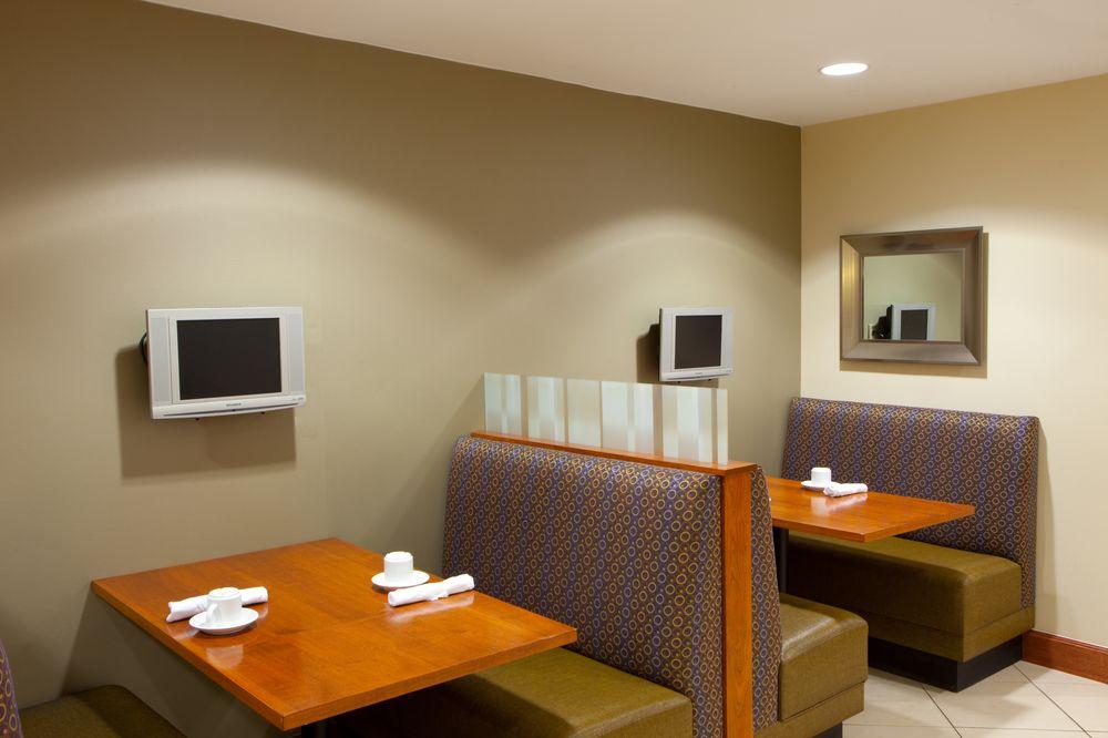 Holiday Inn Manassas - Battlefield By Ihg Exterior photo